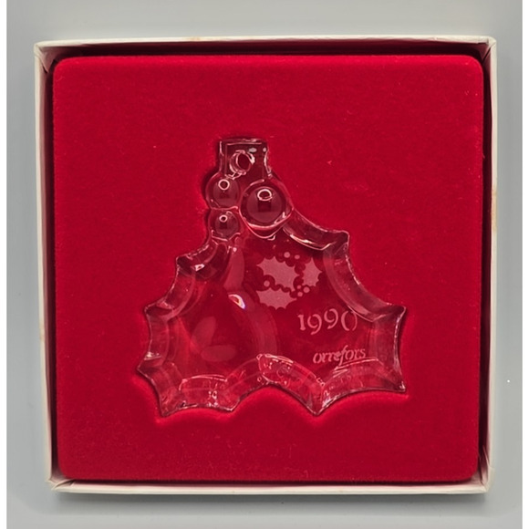 Vintage Orrefors 1990 Holly Christmas Ornament Crystal in Box U97 - Picture 2 of 5